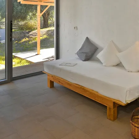 Olivemare 3* كاتيليوس