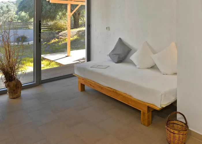 Olivemare 3* كاتيليوس